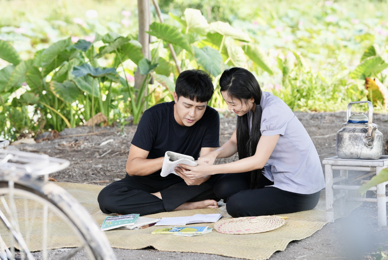 Thanh Duy hóa thân thành amp;#34;trai đểuamp;#34;, bỏ rơi vợ con ở quê để chạy theo tiểu thư nhà giàu - 2