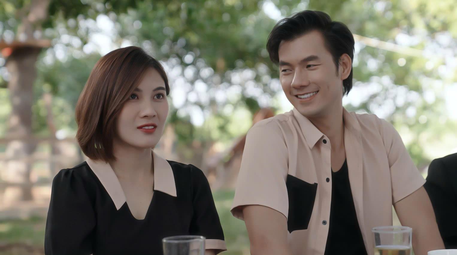 Tăng Huỳnh Như được đàn anh hỗ trợ hết mình trong quá trình quay phim.