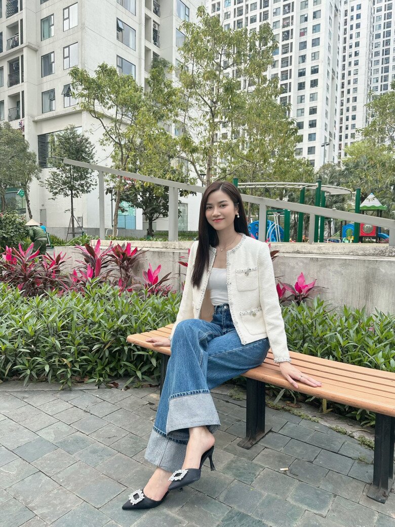 Anh Đào khẳng định: Tôi trân trọng những thiên chức của phụ nữ, như làm mẹ, làm vợ, nhưng tôi cũng không muốn từ bỏ sự nghiệp.