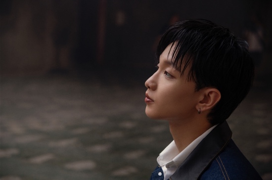Hoàng Dũng cầu hôn bạn gái trong album amp;#34;Xoay trònamp;#34;, gây xúc động khi nhắc lại quá khứ qua MV mới  - 3