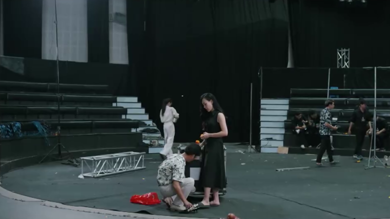 Vai tổng tài của Doãn Quốc Đam: Khí chất xuề xòa như nhân viên, không có amp;#34;phản ứng hóa họcamp;#34; với Phương Oanh - 3