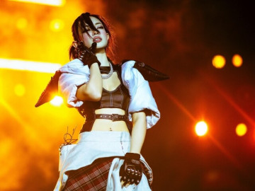 Châu Bùi gây bất ngờ với 7 tiết mục hoành tráng trên sân khấu concert đầu tiên, đánh dấu sự chuyển mình từ hình ảnh fashionista