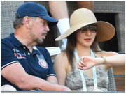 Bà bầu - Vợ kém 47 tuổi của tỷ phú giàu nhất thế giới: Mang bầu kín tiếng, sinh con trong biệt thự triệu đô