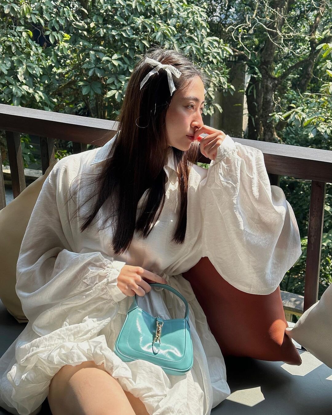 Sau nhiều năm làm việc chăm chỉ, Lương Thùy Linh đã sở hữu cho mình khối tài sản không nhỏ và kho hàng hiệu xa xỉ.