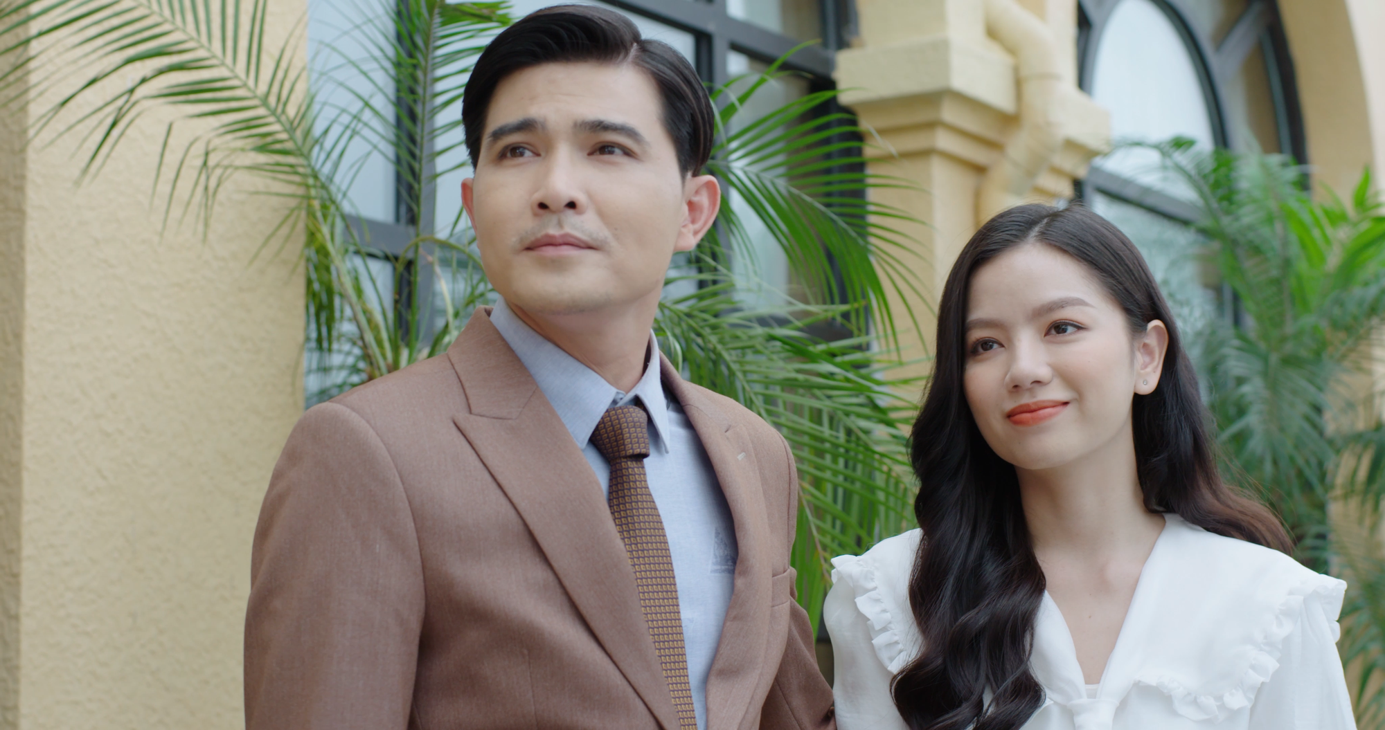 Nhan sắc amp;#34;bóng hồngamp;#34; duy nhất phim Mưa đỏ: Là “ngọc nữ” tiềm năng màn ảnh Việt, visual sang chảnh đậm chất tiểu thư tựa Kim Ji Won - 10