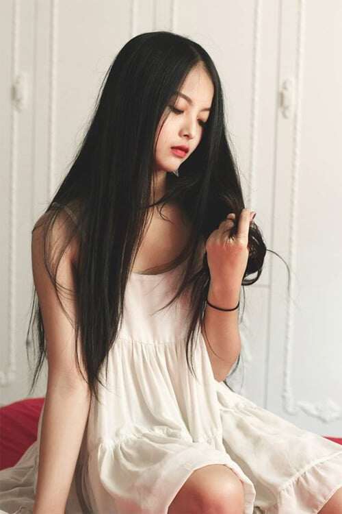 Nét đẹp trong trẻo của Yu Dương thời thiếu nữ đủ để khiến ai cũng phải mê đắm.