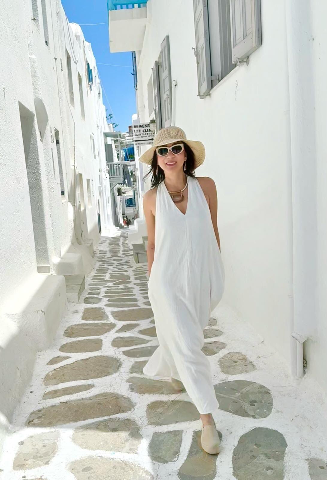 2 nữ MC giàu có bậc nhất showbiz toàn ở biệt thự amp;#34;khủngamp;#34;, U60 vẫn mê đồ hở táo bạo chẳng thua gái đôi mươi - 9