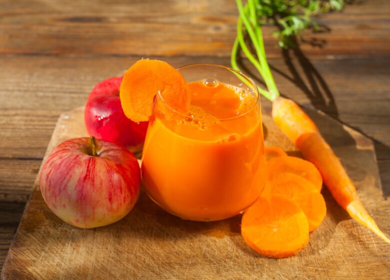 Bí quyết trẻ mãi không già cho phụ nữ 40+ của amp;#34;nữ thần không tuổiamp;#34;: Mỗi sáng uống 1 cốc nước này để chống lão hóa, dáng nuột nà - 5