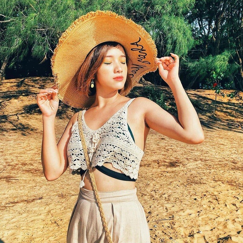 Outfit du lịch không cần mang cả tủ đồ, chỉ cần 10 món sau là đủ chuẩn nàng thơ nghỉ dưỡng - 19