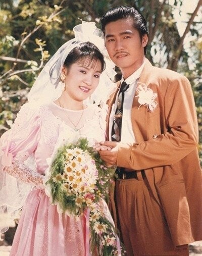 Hồng Đào tham gia đóng phim mì ăn liền cùng với Lý Hùng.