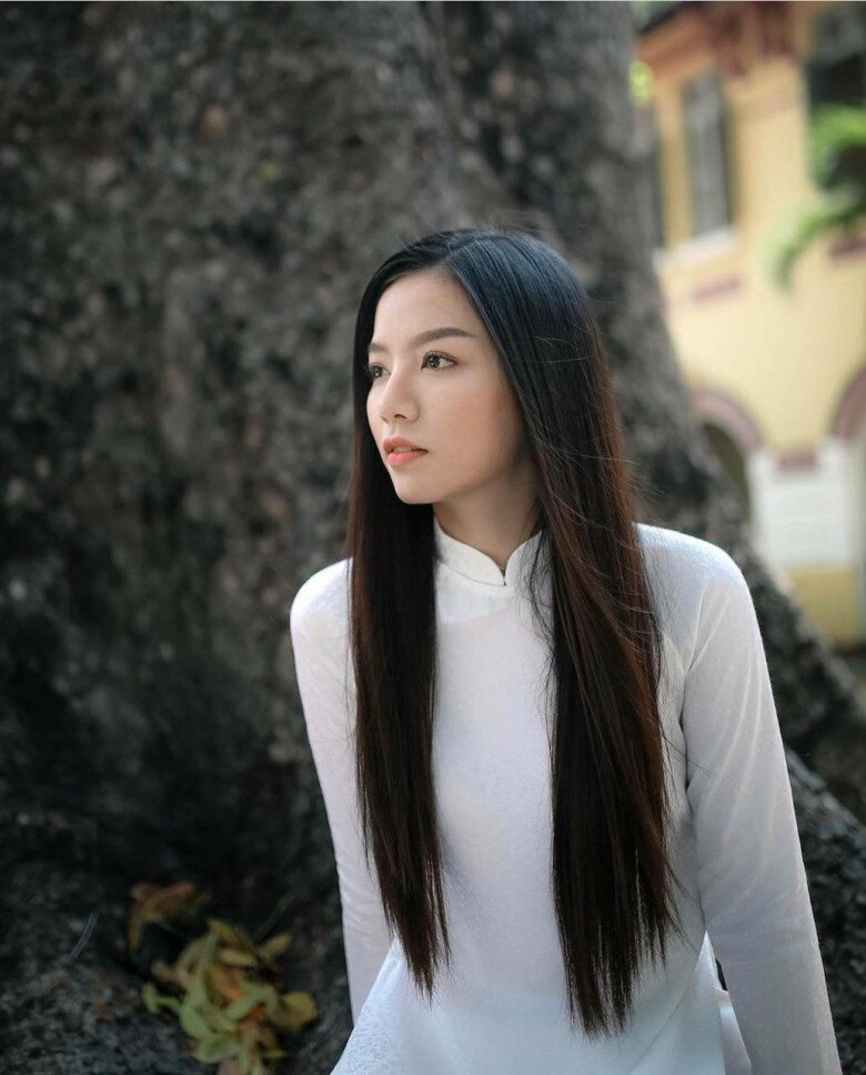 Lê Hạ Anh được xem là ngọc nữ màn ảnh đầy tiềm năng.