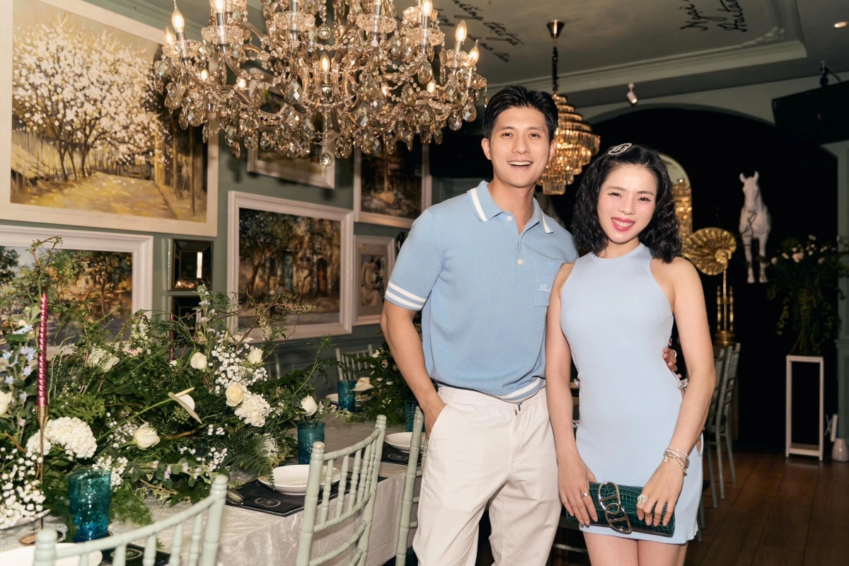 Có thể nói nữ hoàng phòng trà giờ đây có tất cả từ nhan sắc, tiền tài, sự nghiệp và cả tình yêu.