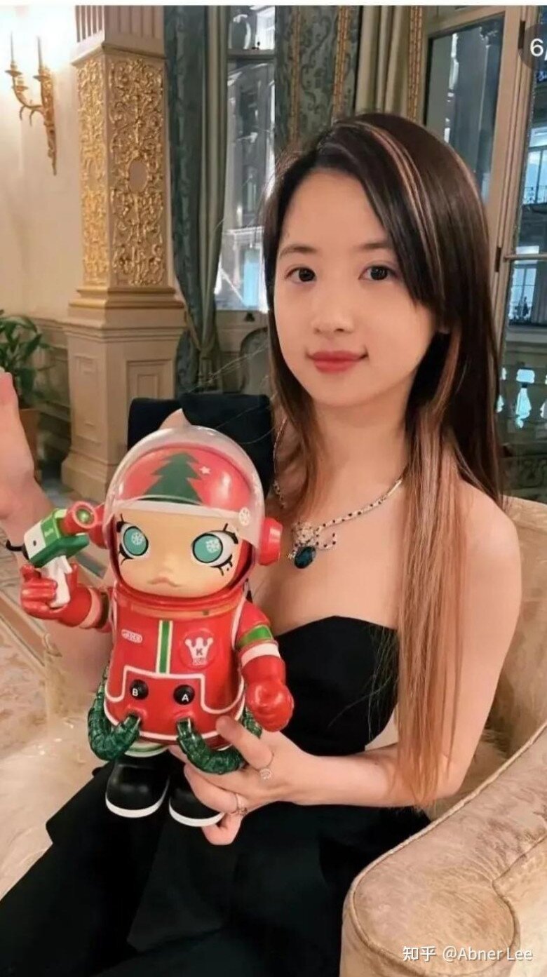 Nét đẹp ngọt ngào của nữ tiến sĩ 9x.