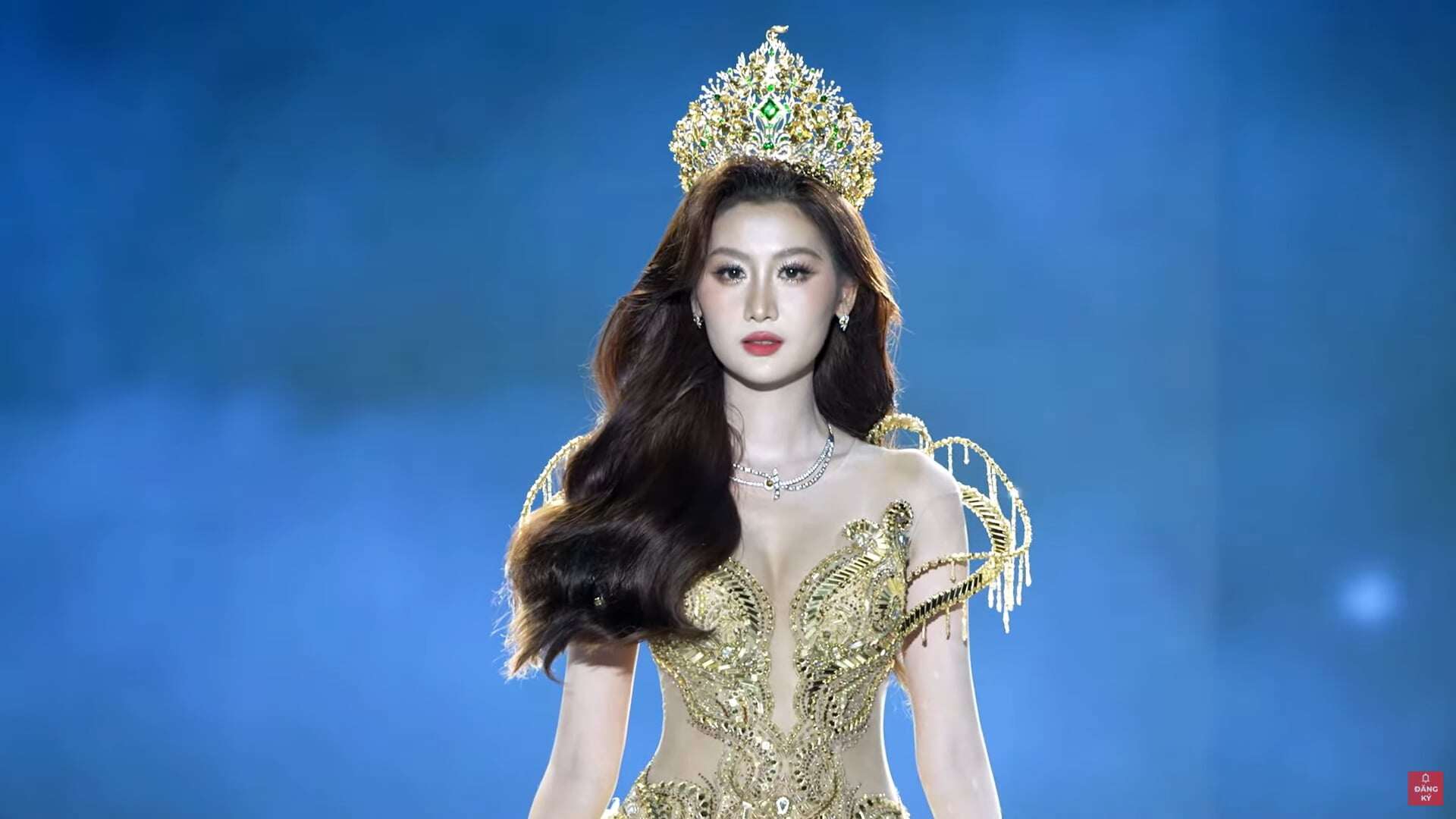 Chung kết Miss Grand Vietnam 2025: Tân Hoa hậu chính thức gọi tên Nguyễn Thị Yến Nhi - 11