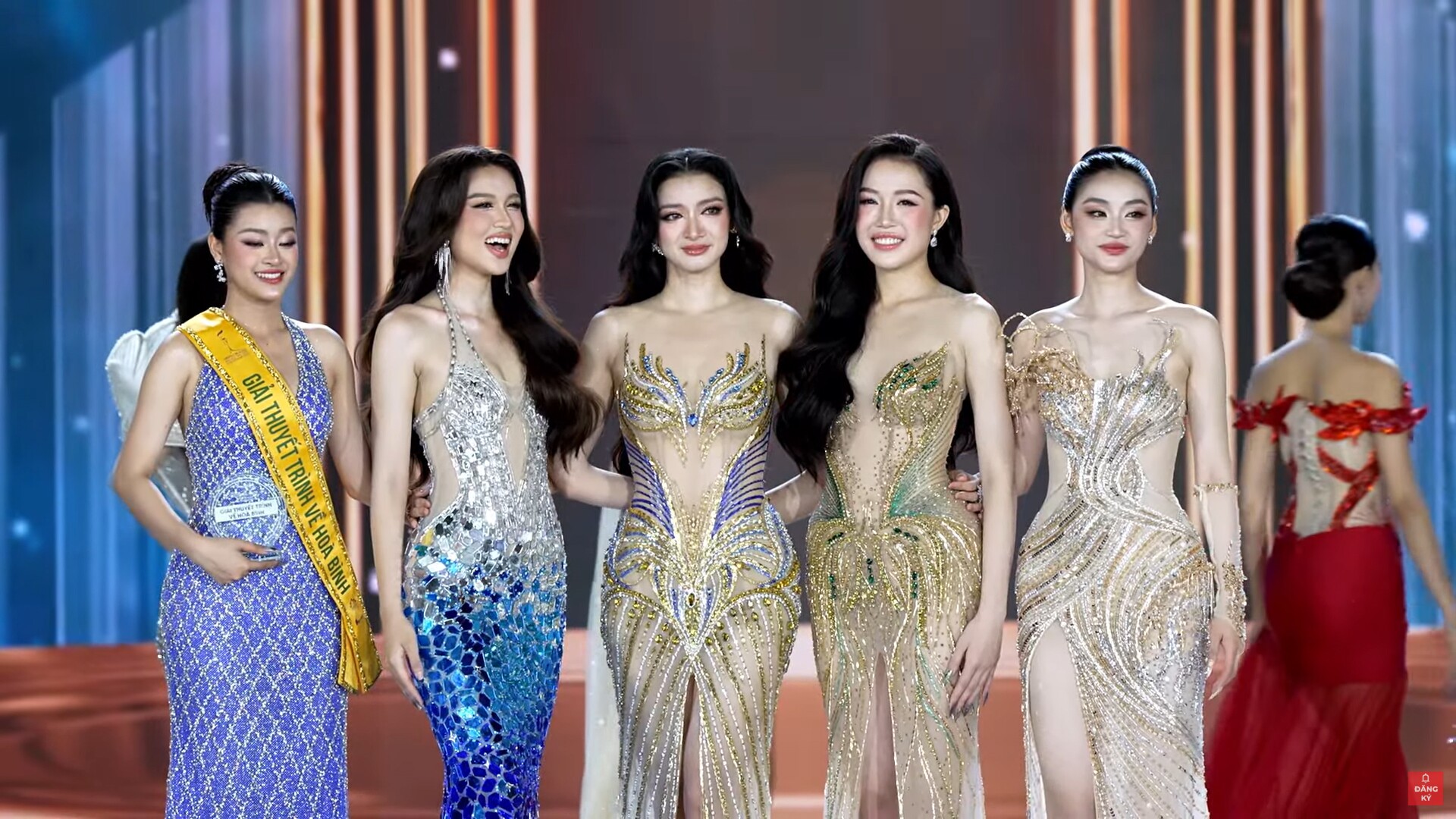 Top 5 thí sinh xuất sắc nhất.