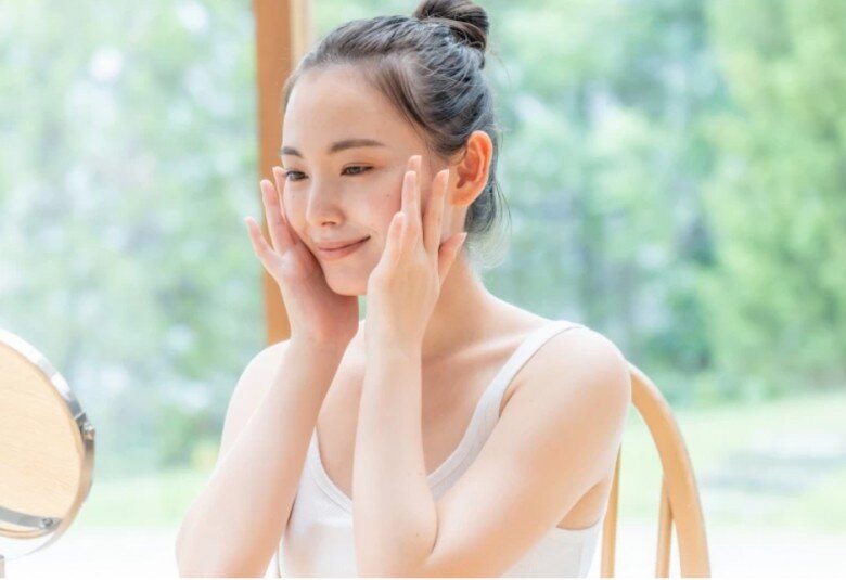 Các cô gái Nhật Bản còn rất chú trọng đến việc chăm sóc sắc đẹp chuyên nghiệp.