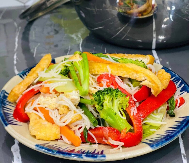Bún xào rau củ chay thanh đạm, dễ làm - 10