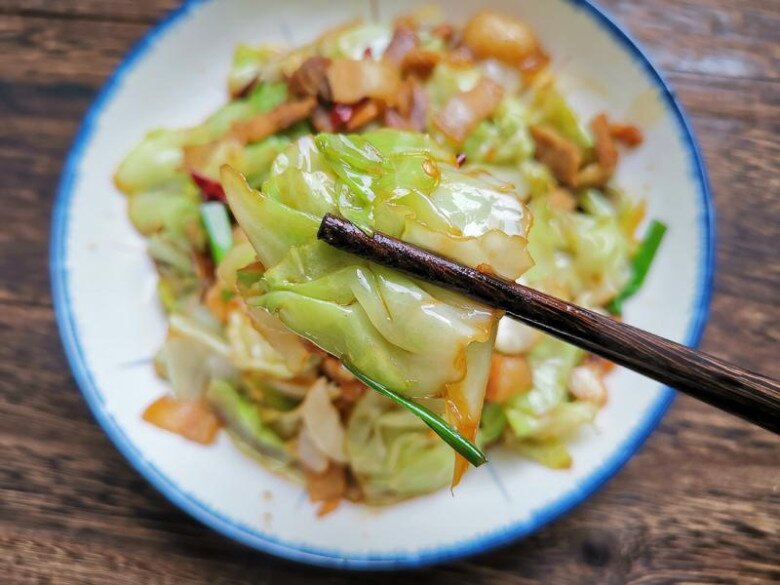 Đi chợ gặp rau siêu giàu vitamin C này mua ngay, xào kiểu này siêu ngon lại trôi cơm, tốt cho tiêu hóa - 9