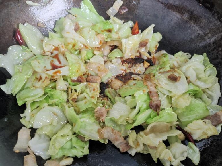 Đi chợ gặp rau siêu giàu vitamin C này mua ngay, xào kiểu này siêu ngon lại trôi cơm, tốt cho tiêu hóa - 7