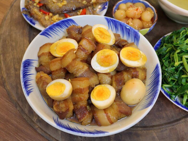 Hôm nay nấu gì: Bữa tối đậm đà, trôi cơm - 3