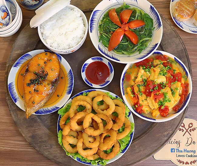 Bữa tối đầy hấp dẫn.