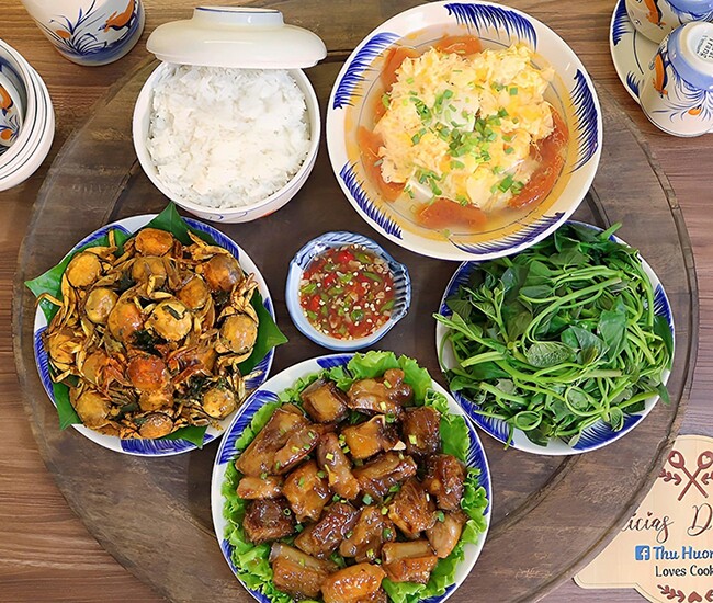 Mâm cơm tối vừa ngon lại giàu dinh dưỡng.