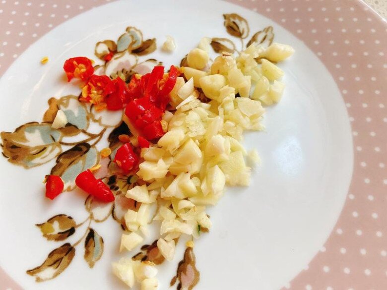 Lá này canxi gấp 2 lần sữa, nấu canh rất ngon, giúp bổ tỳ, tiêu sưng nhưng quá ít người biết ăn thật tiếc - 8