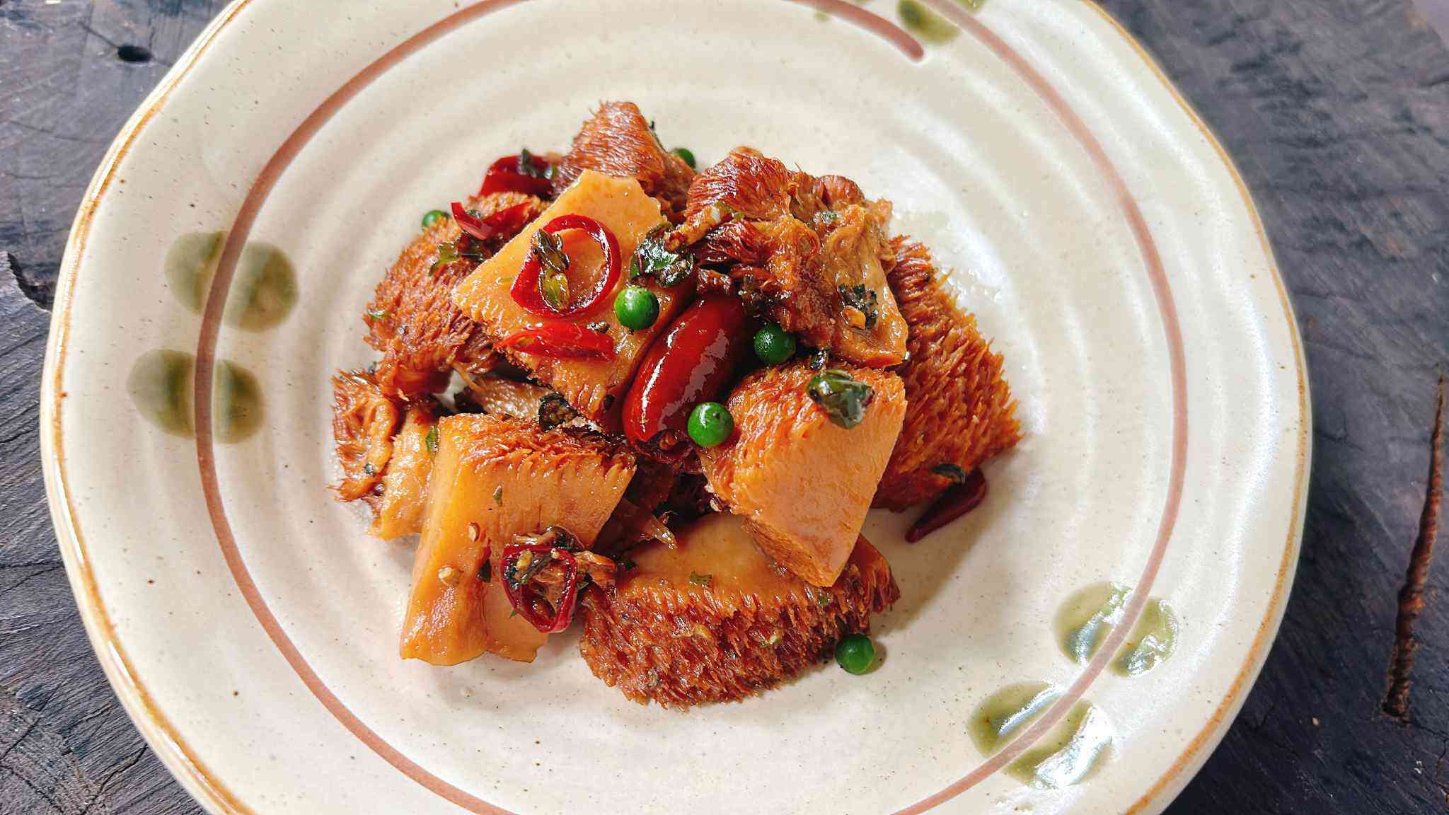 Nữ luật sư hơn 10 năm ăn chay trường, 15 tuổi đã có thể nấu cỗ giỗ ba, ăn chay vì muốn cầu siêu cho mẹ - 16