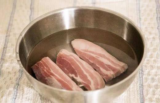 Rã đông thịt lợn đừng cho vào ngâm nước, làm 2 cách này vừa đơn giản lại nhanh, thịt đảm bảo tươi ngon - 2