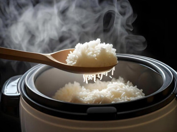 Nấu cơm chỉ cho nước chẳng khác nào nghiệp dư, thêm 2 thứ này vào nước, cơm vừa thơm vừa mềm, tơi xốp