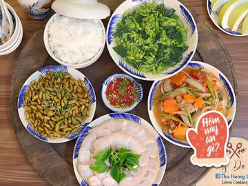 Hôm nay nấu gì: Mùa hè ăn thế này quá hợp lý rồi!