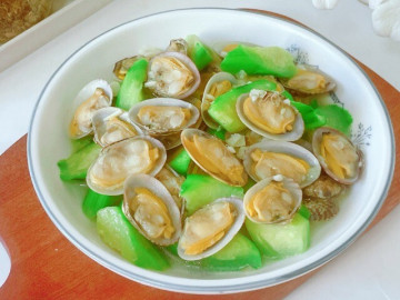Loại quả là “nhân sâm của người nghèo” xào chung với con này vừa ngon lại đẹp da, tốt cho sức khỏe