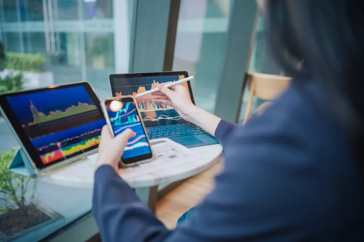 Tự động hóa tiết kiệm và đầu tư nhỏ: Để AI khiến amp;#34;tiền đẻ ra tiềnamp;#34; cho bạn - 2