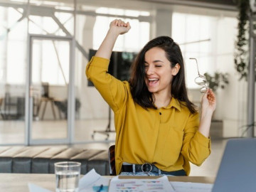 Những người thăng tiến nhanh nhất không phải chăm chỉ nhất mà là biết rõ 5 chữ này