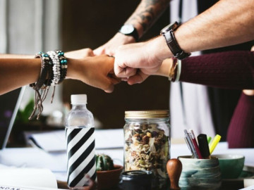 5 “quy tắc bất thành văn” nơi công sở, sếp không nói nhưng bạn rất cần biết