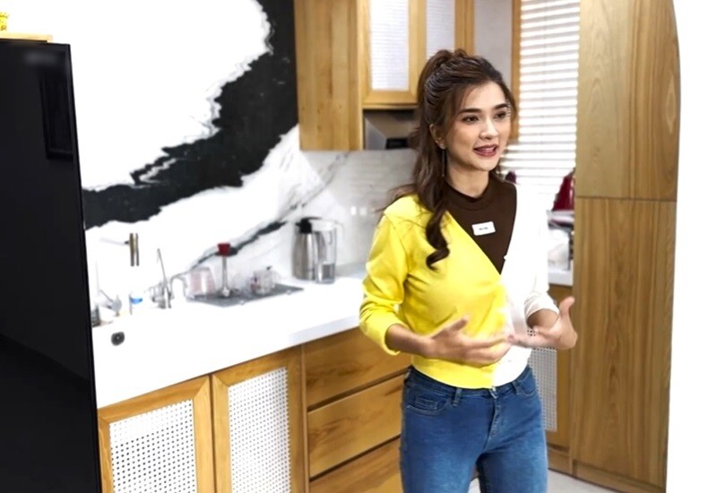 Mỹ nhân 8x cho biết mong muốn nhà mình có chút độc lạ một chút xíu, dù hơi cực một chút nhưng khi hoàn thiện xong cô rất thích.