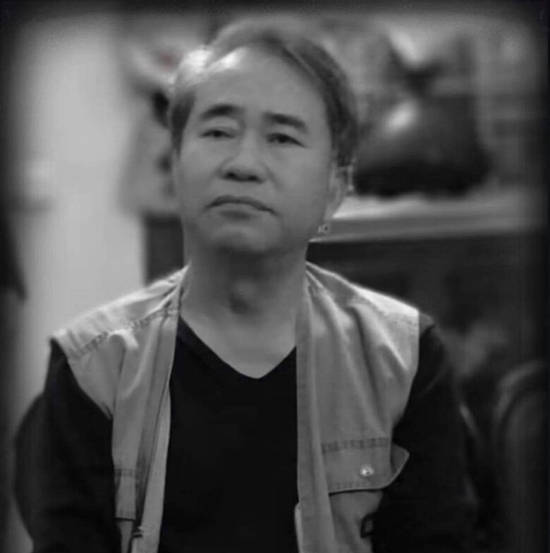 NSND Ứng Duy Thịnh là nguyên Giám đốc Nhà hát Ca múa nhạc Quân đội, nguyên Phó Hiệu trưởng Đại học Văn hóa Nghệ thuật Quân đội.