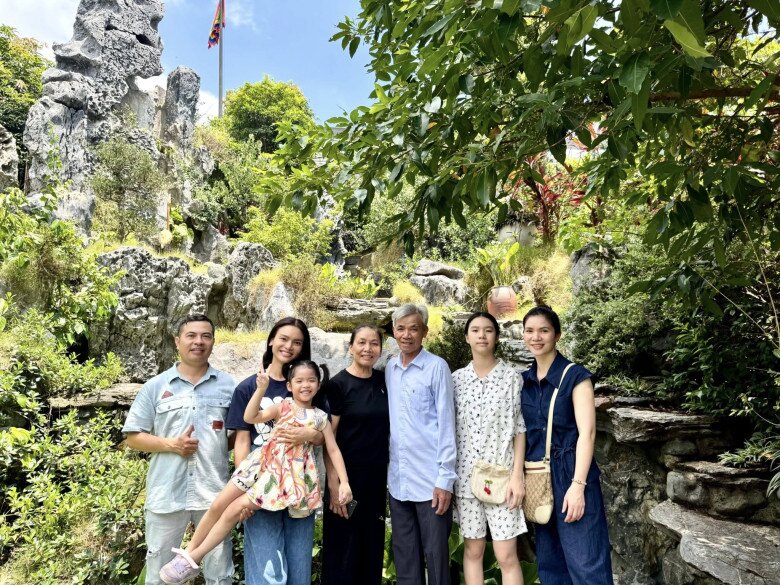 Nữ NSND trẻ nhất Việt Nam sở hữu amp;#34;biệt phủamp;#34; 8.000m2: Sống thảnh thơi trong khu vườn xinh đẹp, trái chín đầy vườn - 4