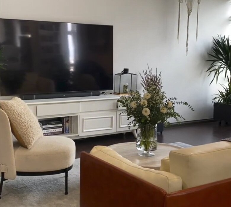 Tiểu thư miền Tây xinh đẹp bỏ penthouse trung tâm về xây nhà vùng ven amp;#34;quê thật quêamp;#34; và phản ứng của chồng - 9