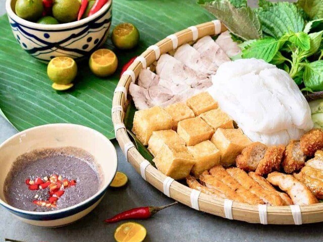 Top 7 món bún “tinh hoa hội tụ” trong menu ẩm thực Hà Nội, phục vụ 4 mùa, rất được lòng du khách quốc tế