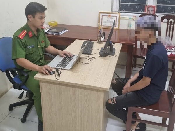 Tin tức 24h: Tâm bão số 5 vào Nam Nghệ An - Bắc Hà Tĩnh, chuyên gia cảnh báo về khoảng lặng gió nguy hiểm - 4