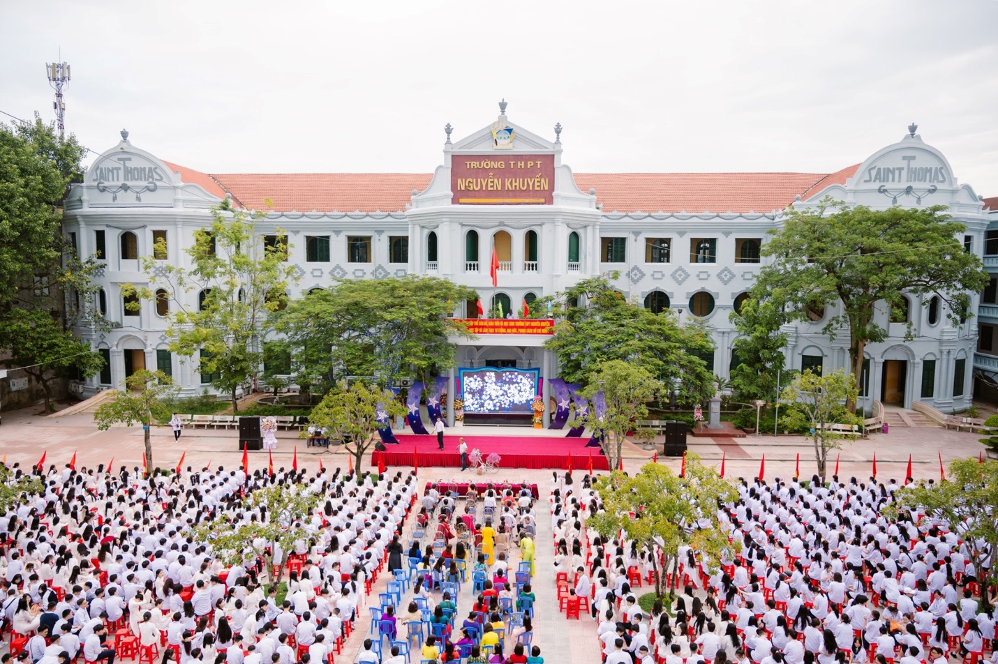 Trường THPT B Nguyễn Khuyến luôn đi đầu trong chất lượng giáo dục