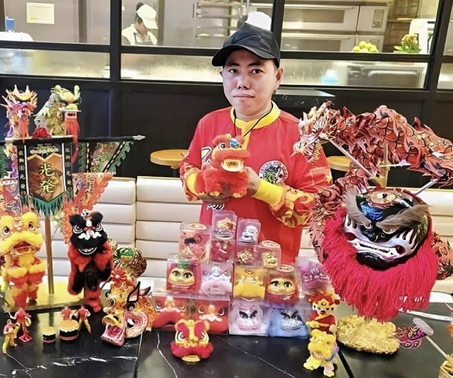 Phát Lân - chàng trai trẻ nuôi dưỡng đam mê với lân sư rồng