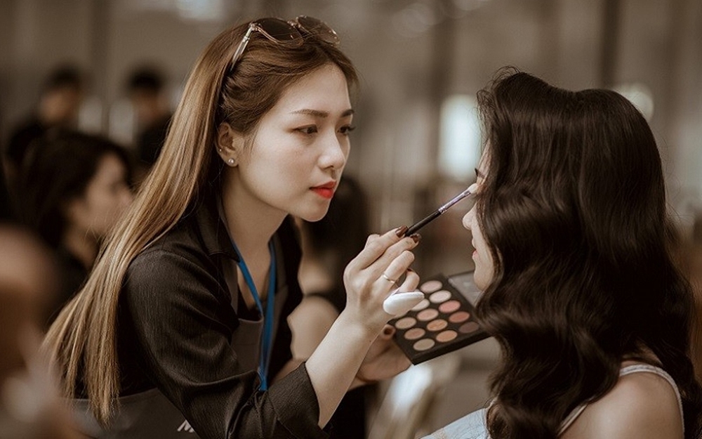 Nhóm nghề làm đẹp đang trở thành xu hướng