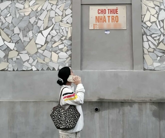 Giá phòng trọ tăng, tân sinh viên gặp khó khăn trong việc tìm chỗ ở