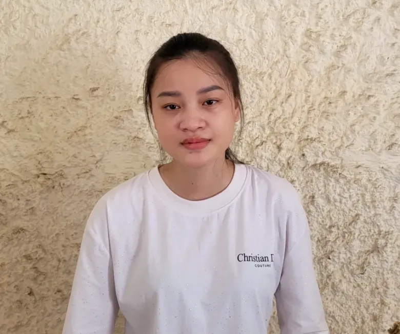 Lê Thị Nguyệt.