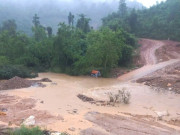 Tin tức - Nước lũ dâng cao, 200 hộ dân ở Nghệ An bị cô lập