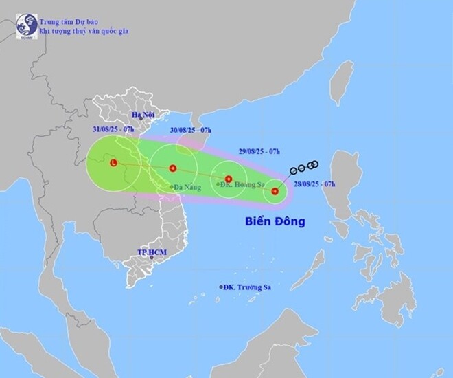Dự báo đường đi của ATNĐ. Ảnh: Trung tâm Dự báo Khí tượng Thủy văn Quốc gia.