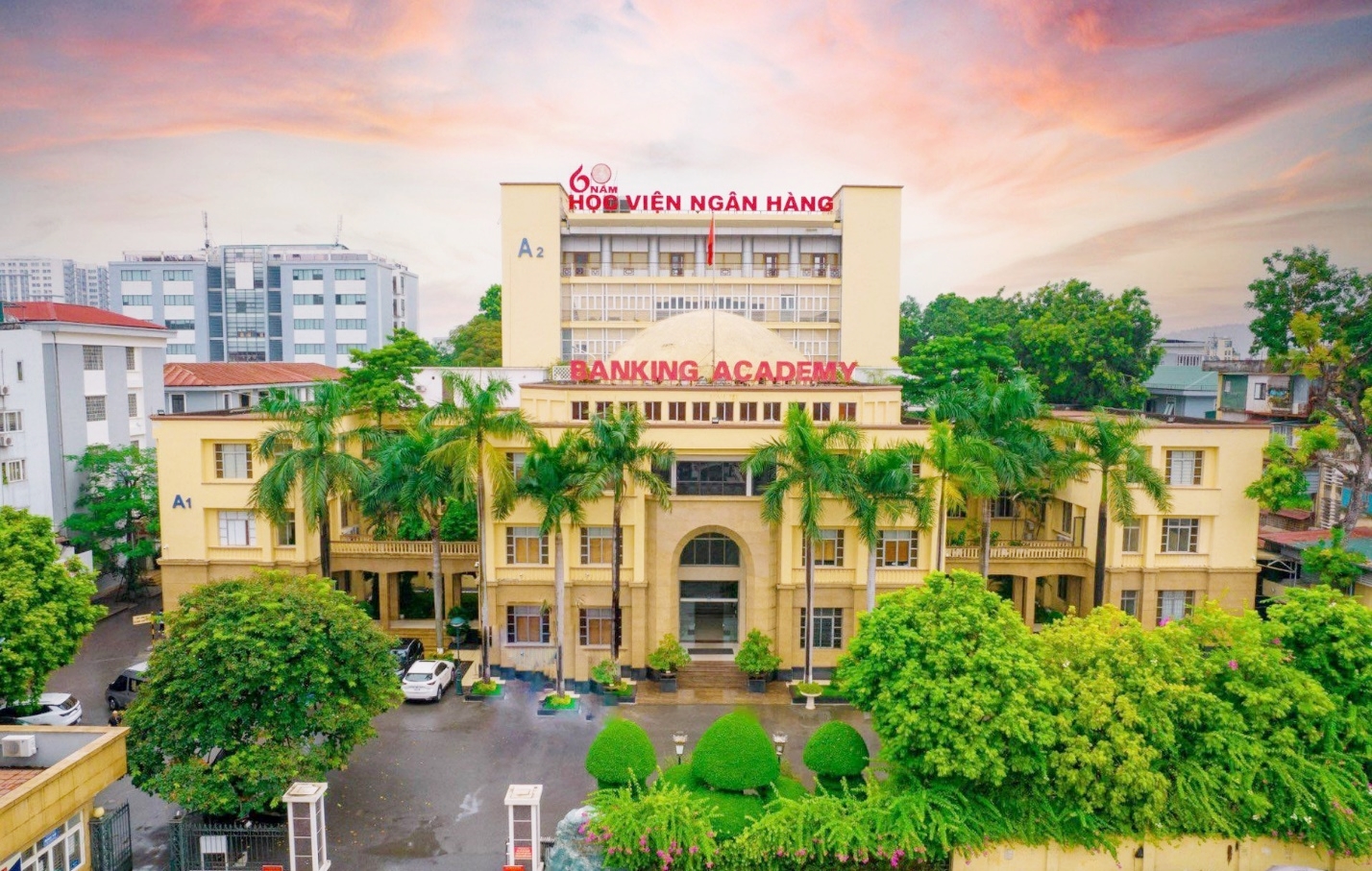 Học viện Ngân hàng là ngôi trường mơ ước của nhiều thí sinh