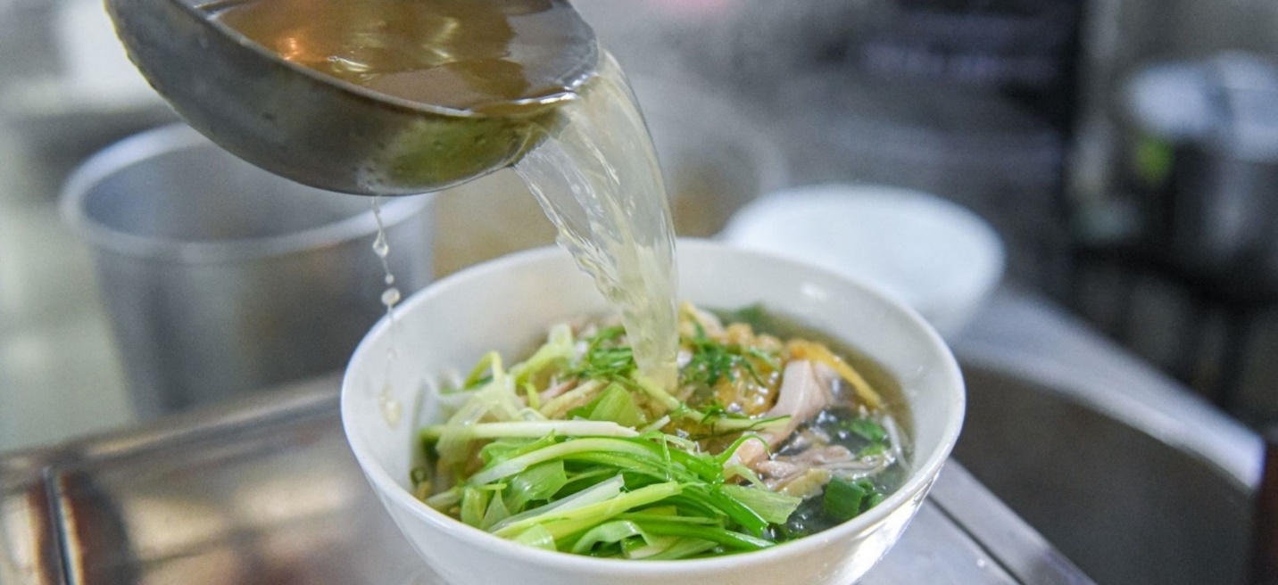 Phở gà cũng là món ngon ở Hà Nội